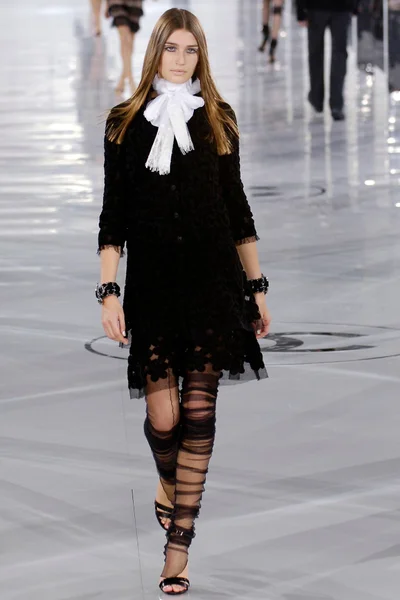 Look 43